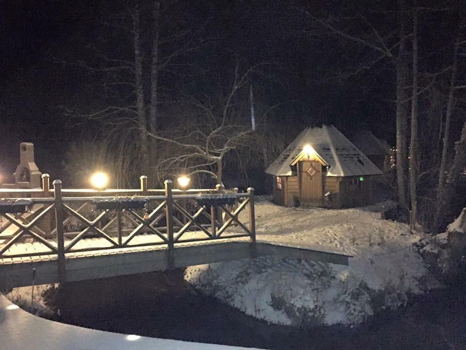 Baeverli Hills Lidköping Εξωτερικό φωτογραφία